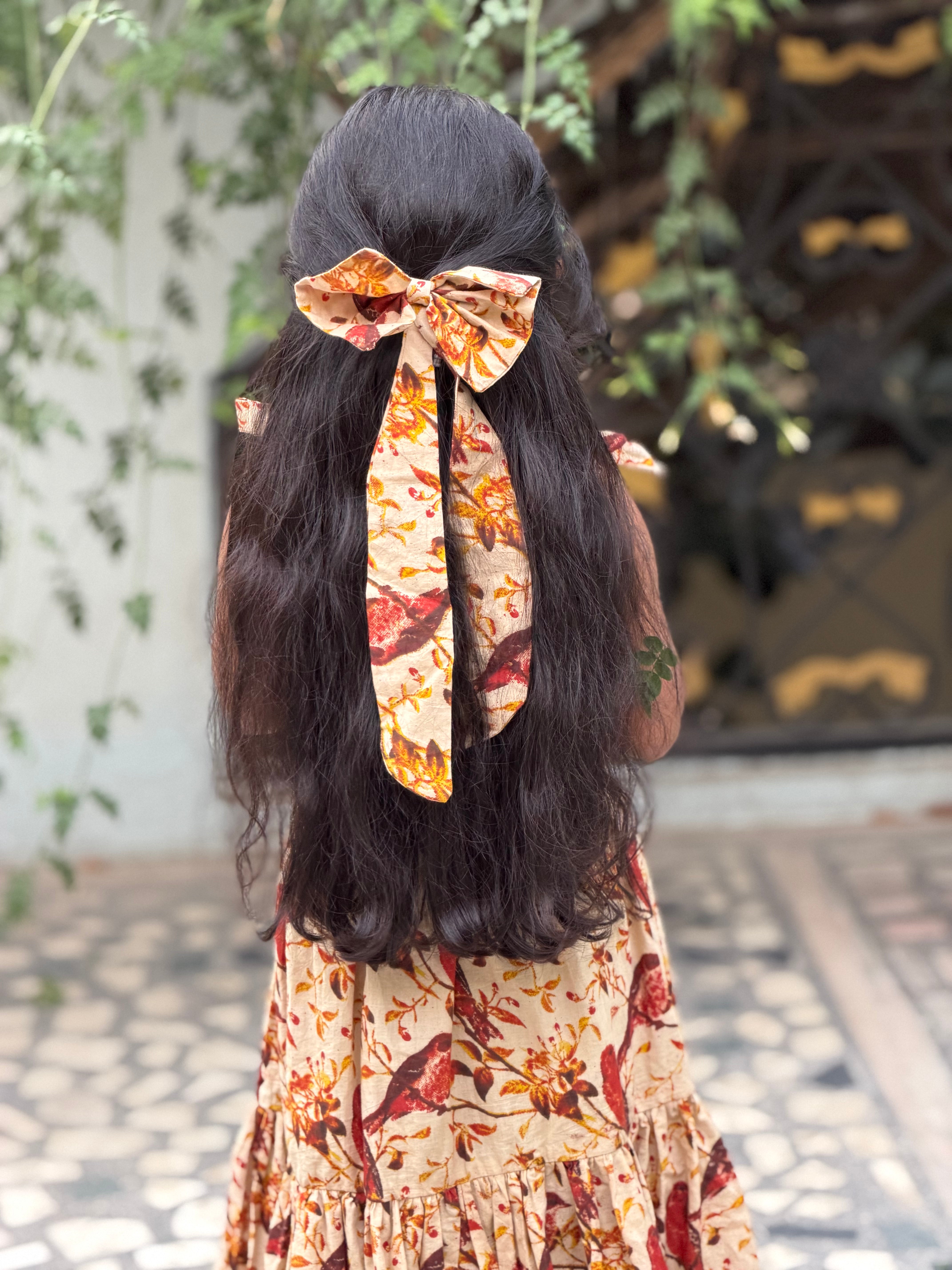 Cotton Skirt with Slub Raw Silk Top