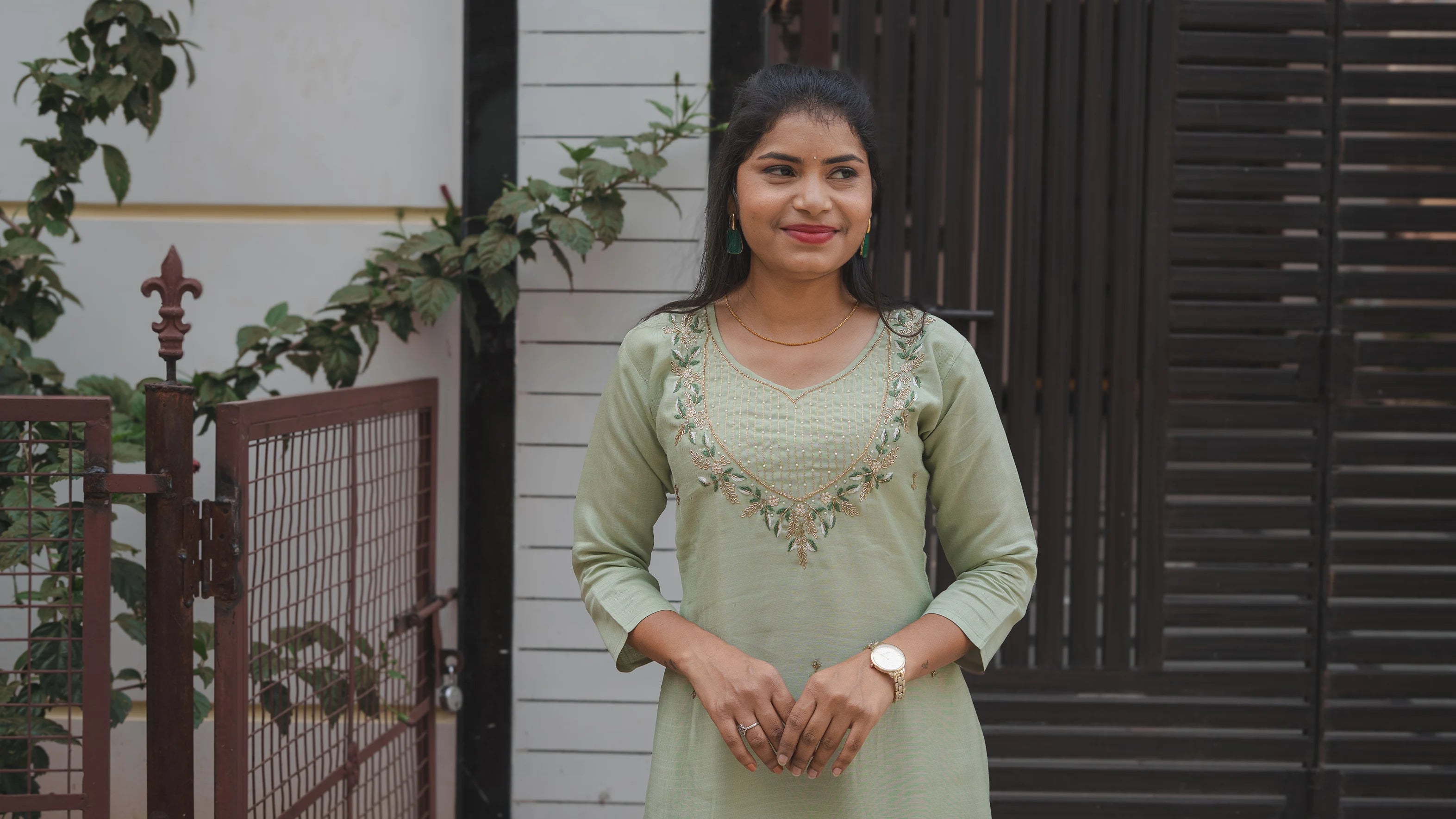 Green Linen Kurti Set