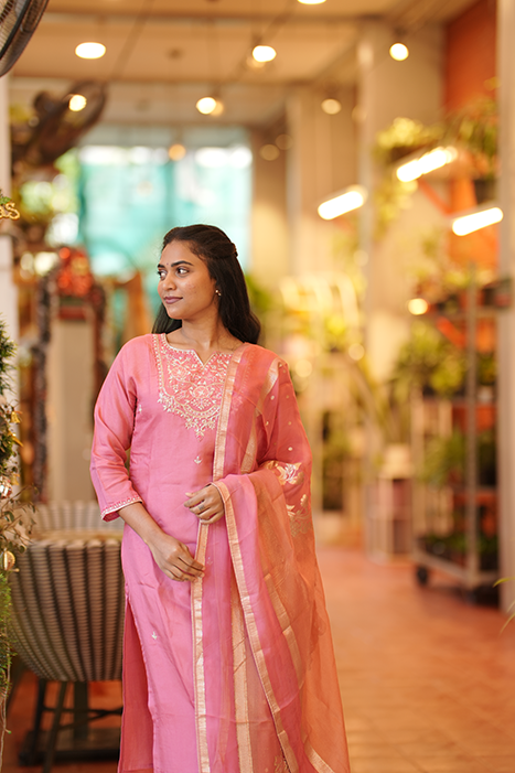 Russian Silk Top With Organza Tissue Mix Dupatta