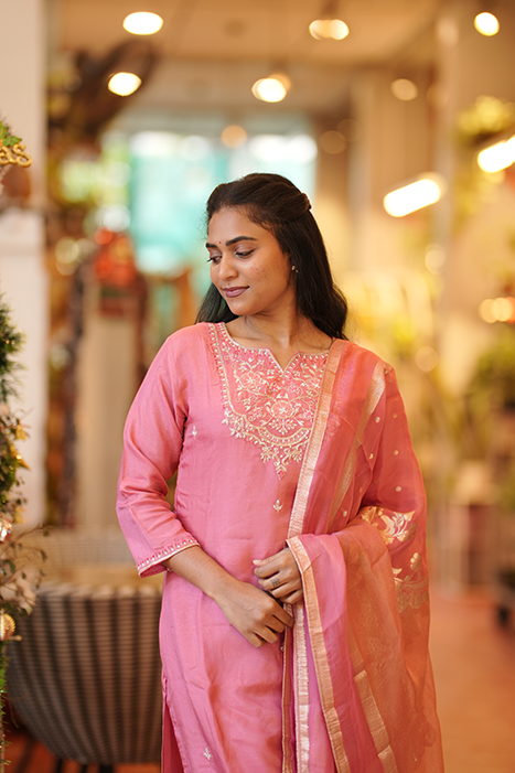 Russian Silk Top With Organza Tissue Mix Dupatta