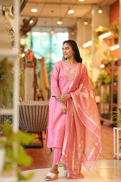 Russian Silk Top With Organza Tissue Mix Dupatta