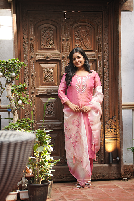 Tissue Kurta Set with Organza Dupatta