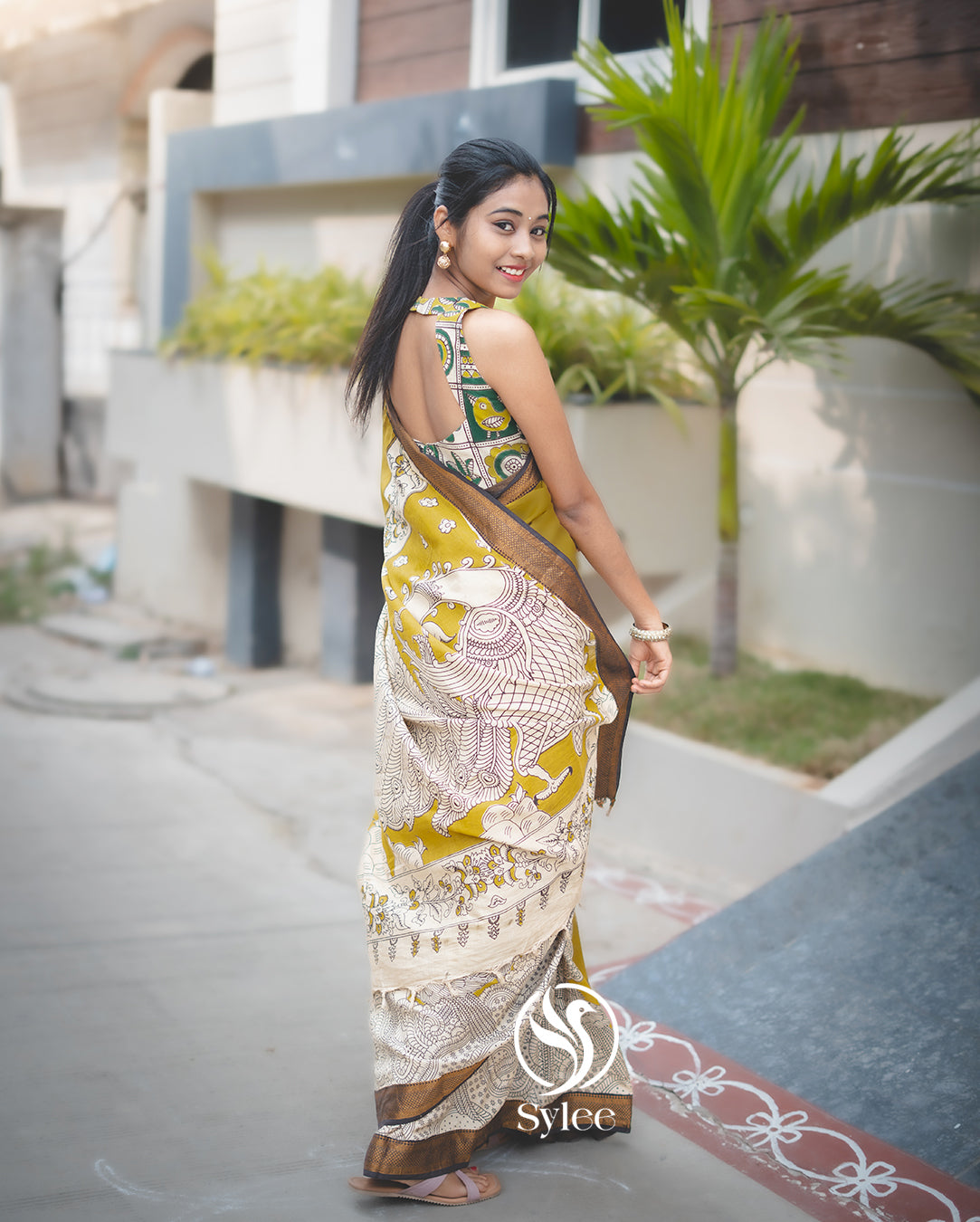 Green Kalamkari saree with Nizam Border